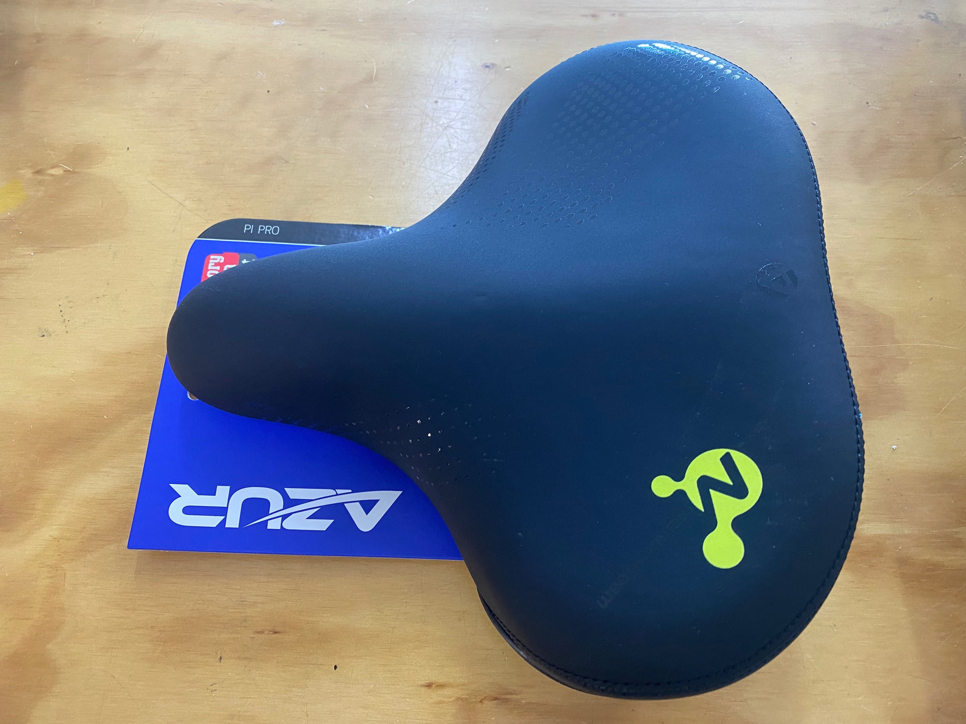 Accessories Saddle AZUR PI Pro Energy Electric Bikes accessories-saddle-azur-pi-pro-energy-electric-bikes